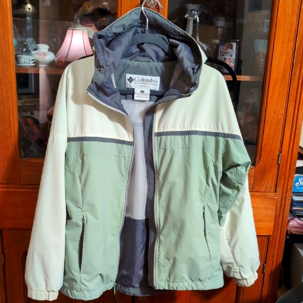 Columbia Green/Yellow/Gray Windbreaker Jacket